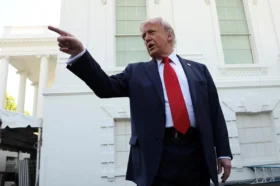 «Это какой-то сюр». Трамп стремительно вышел из войны с Ираном