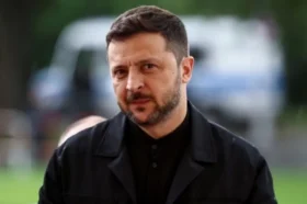 NYP: РФ наступает по всем фронтам, а Зеленский ждет, что Трамп спасет его