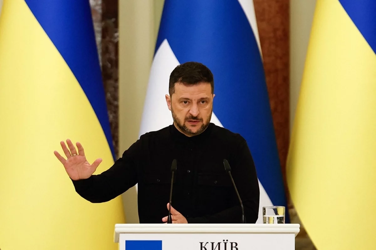 Read more about the article Почём «дровишки»? Зеленский научился избавляться от неугодных у Гитлера