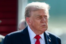 Актриса Ли Кертис осудила Трампа за то, что он назвал журналистку «свинкой»