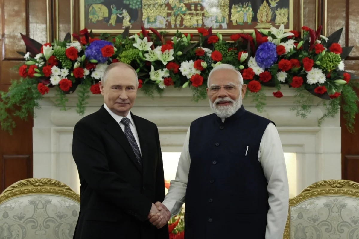 Read more about the article Путин заявил о готовности России продолжать поставки топлива в Индию
