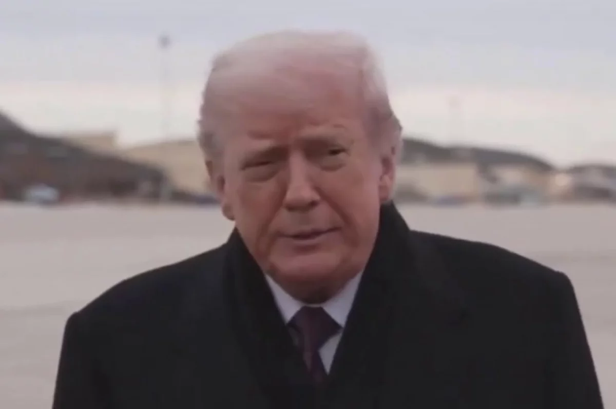 Read more about the article Трамп летал на самолёте Эпштейна чаще, чем сообщалось ранее
