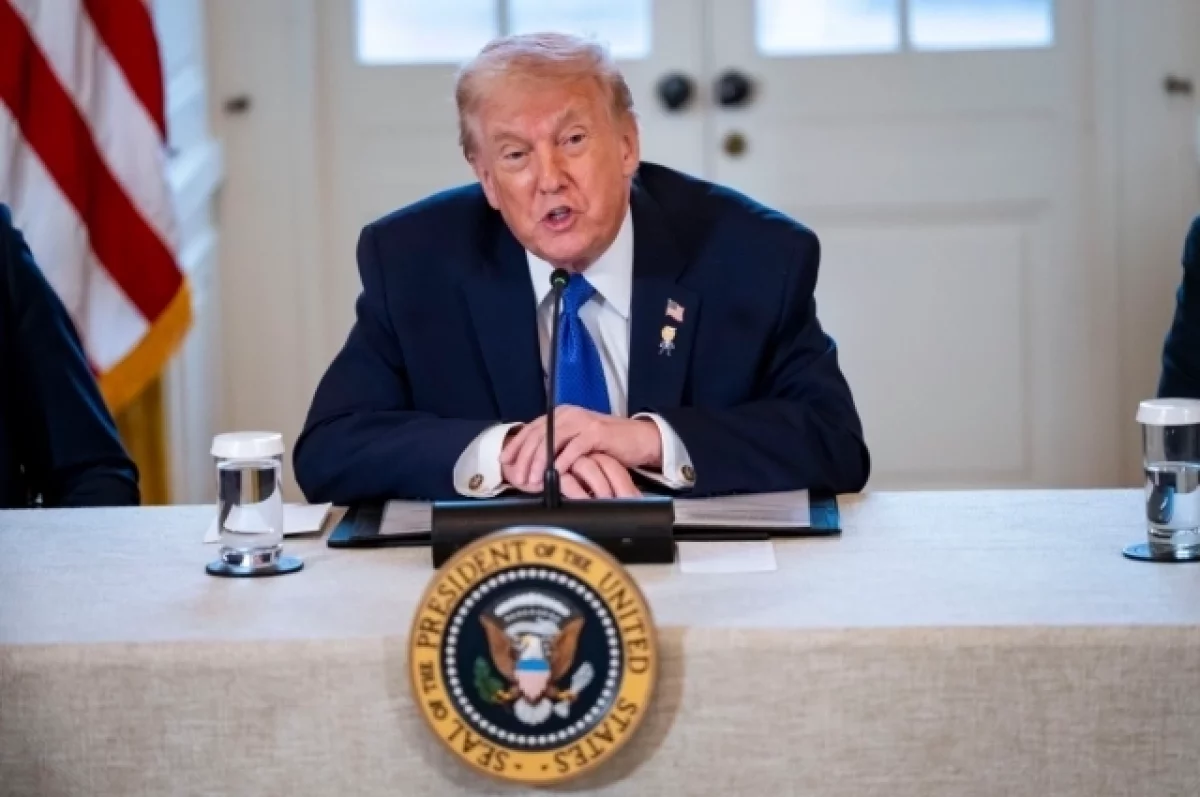 Read more about the article Раскол у Трампа. В администрации США спорят из-за России