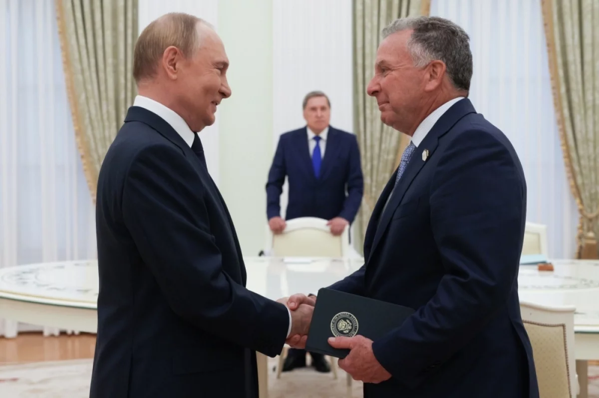 Read more about the article Переговоры в разгаре. Уиткофф летит к Путину, а Трамп вызвал Зеленского