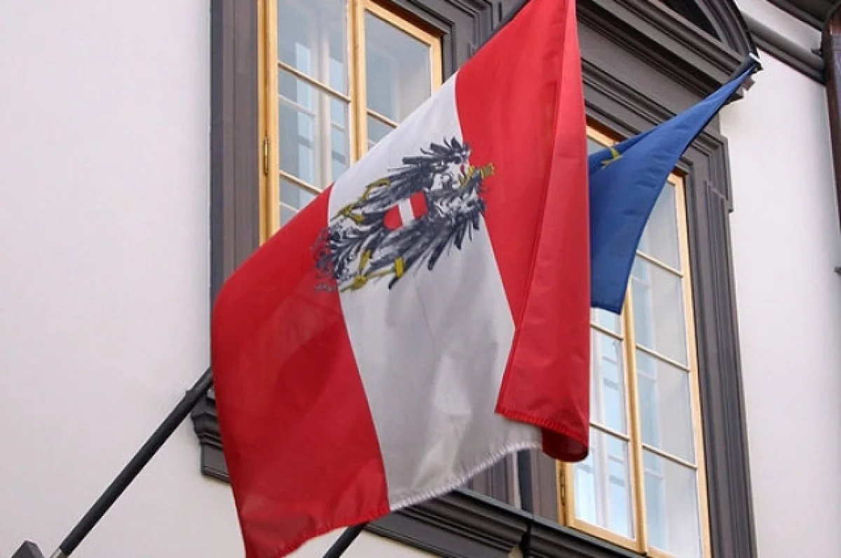 Read more about the article 58% австрийцев высказались против дополнительной помощи Украине