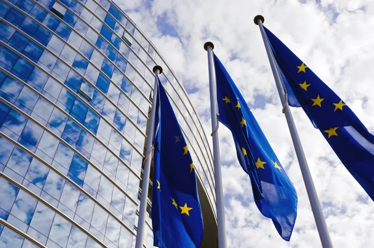 Read more about the article Не их война? Как ЕС нагло врет о войне в Иране и на Украине
