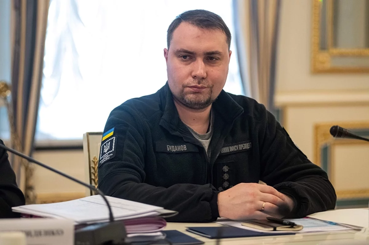 Read more about the article Письма от террористов и препараты. В кабинете Буданова нашли тайные детали