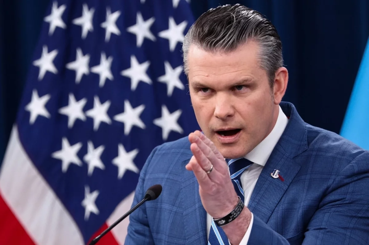 Read more about the article «Кабинет разваливается». В США вносят импичмент министру войны Хегсету