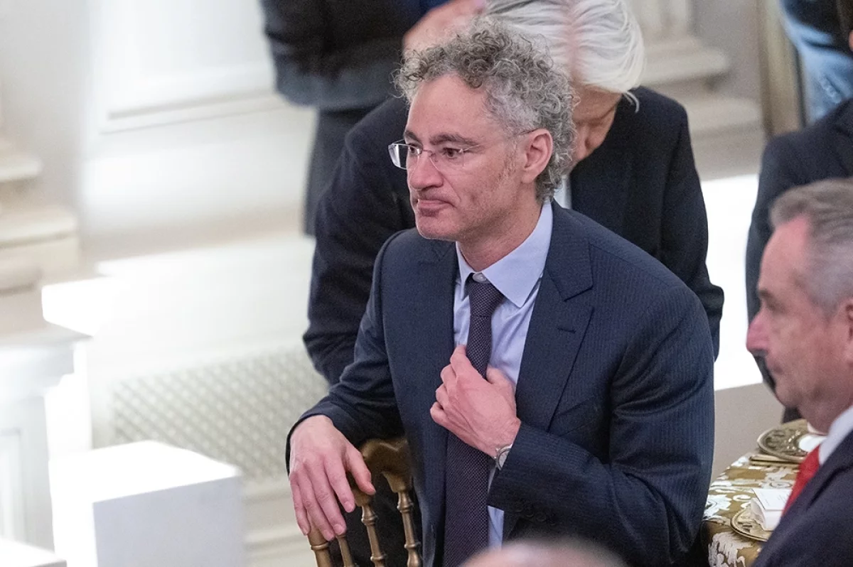 Read more about the article В Киев приехал основатель Palantir. Что Россия противопоставит ИИ из США