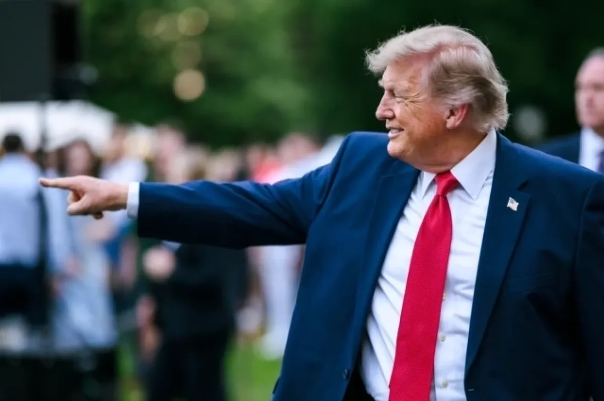 Read more about the article КСИР признал недвижимость Трампа на Ближнем Востоке законной целью для атак