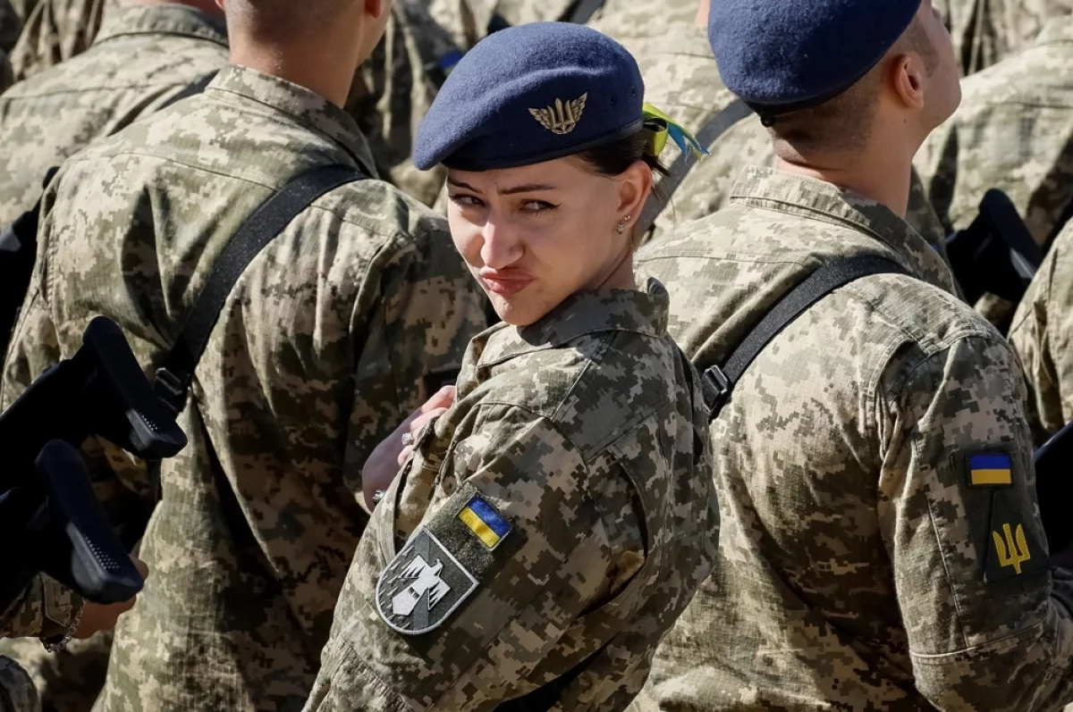Read more about the article Приговор «Валькириям Зеленского». ВСУ кидают в штурмы особые женские роты