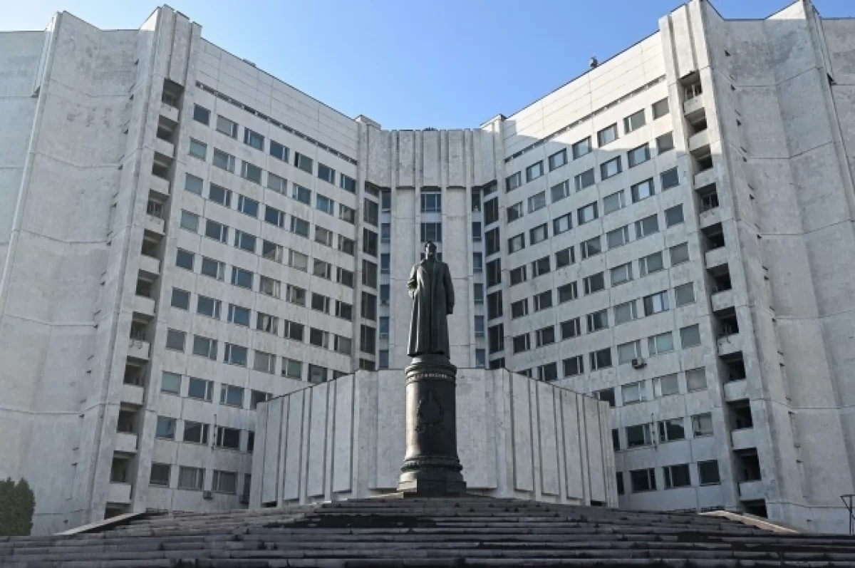 Read more about the article СВР: захваченное российское оружие завозят в другие страны для провокации