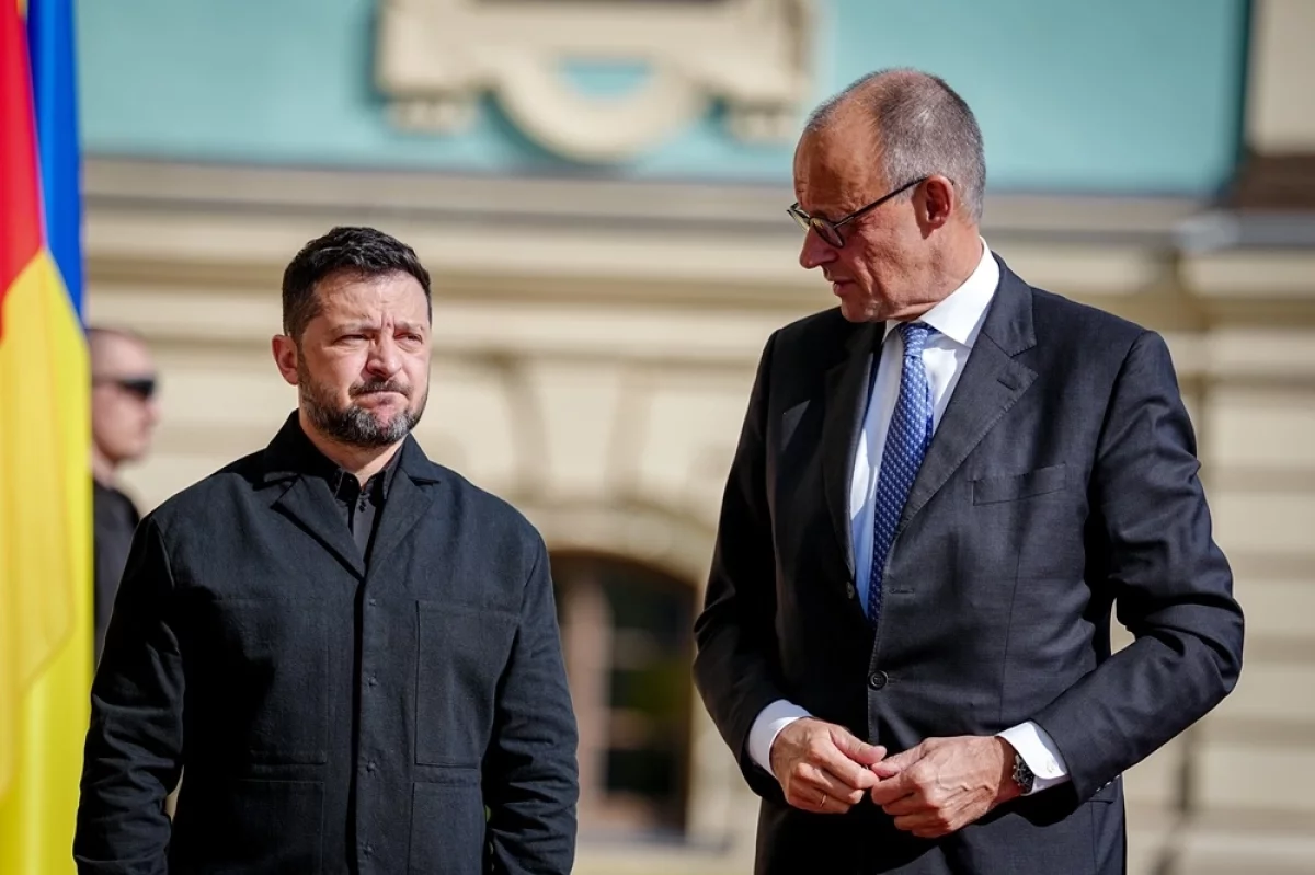 Read more about the article Поставил Зеленского на цыпочки. Раскрыто, зачем Мерц тайно приехал в Киев